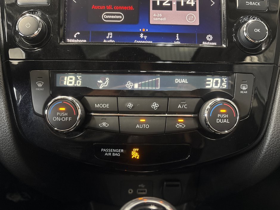 Nissan Qashqai SV FWD 2020-11