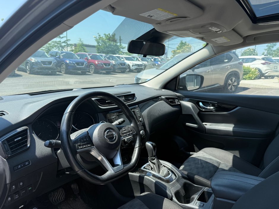 2020 Nissan Qashqai SV AWD-8