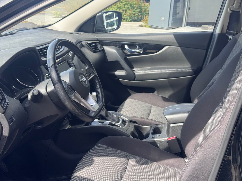 2020 Nissan Qashqai SV-8