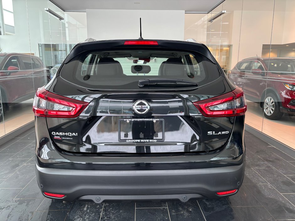 Nissan Qashqai SL AWD 2021-6