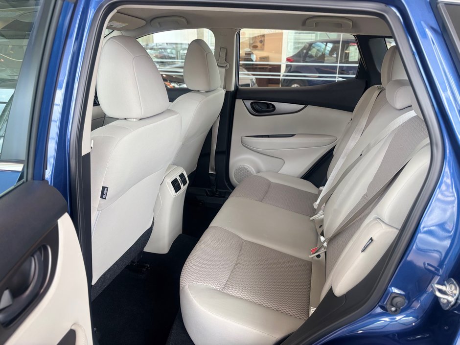 2023 Nissan Qashqai S AWD-14