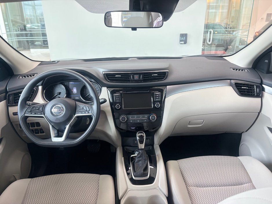 2023 Nissan Qashqai S AWD-23