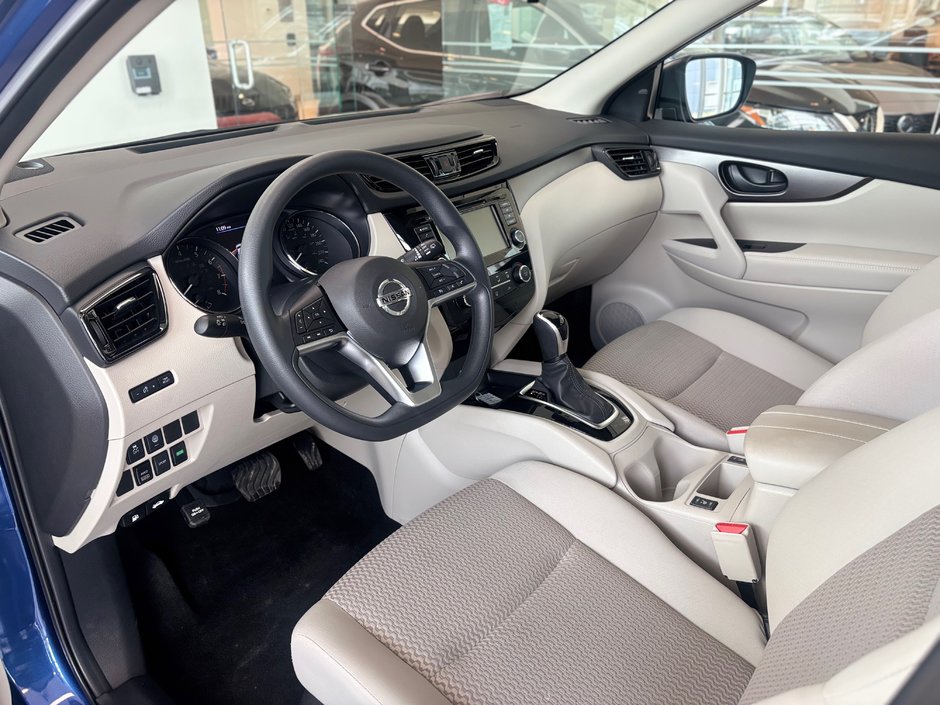 2023 Nissan Qashqai S AWD-10