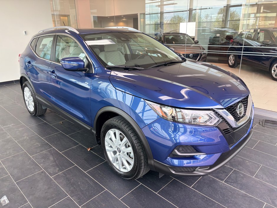 2023 Nissan Qashqai SV AWD-2