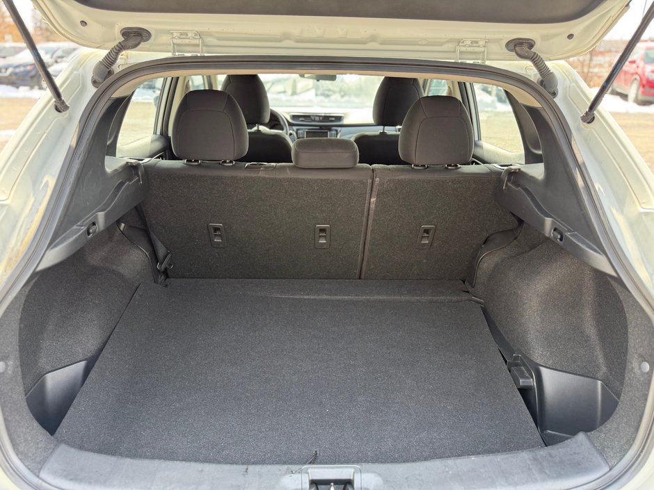 2023 Nissan Qashqai S AWD-10