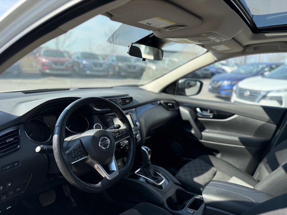 Nissan Qashqai SV AWD 2023-9