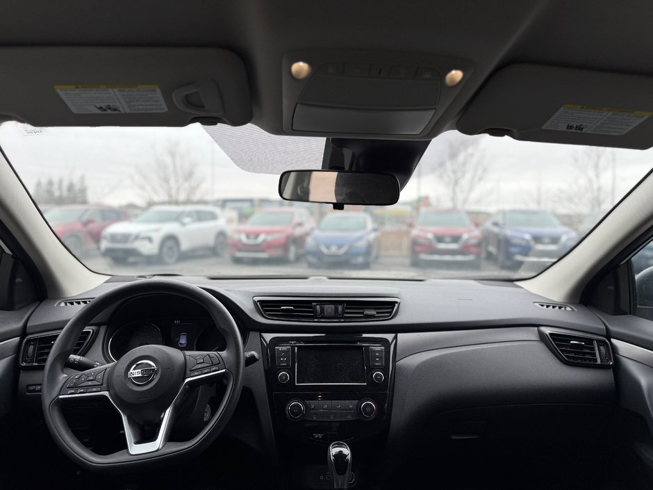 2023 Nissan Qashqai S-8