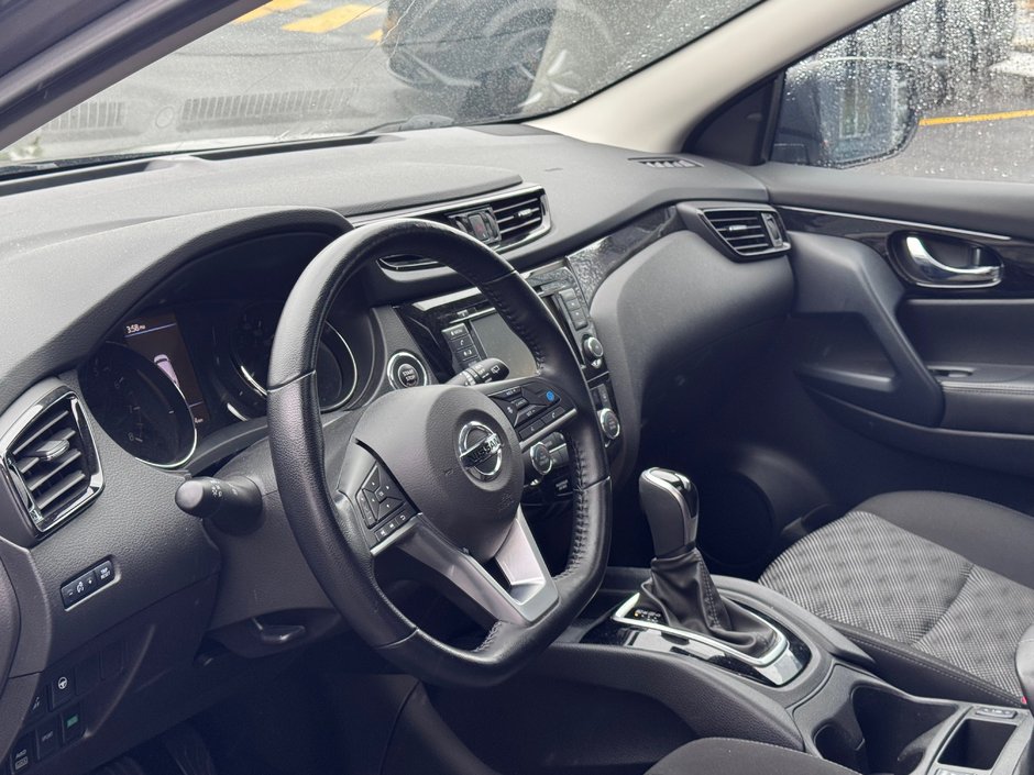 Nissan Qashqai SV AWD 2023-11
