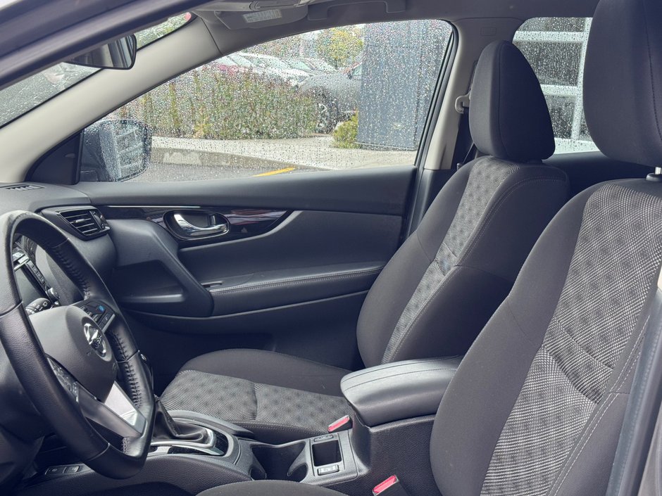 Nissan Qashqai SV AWD 2023-10