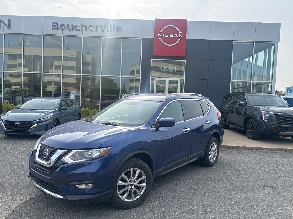 2017 Nissan Rogue SV AWD-0
