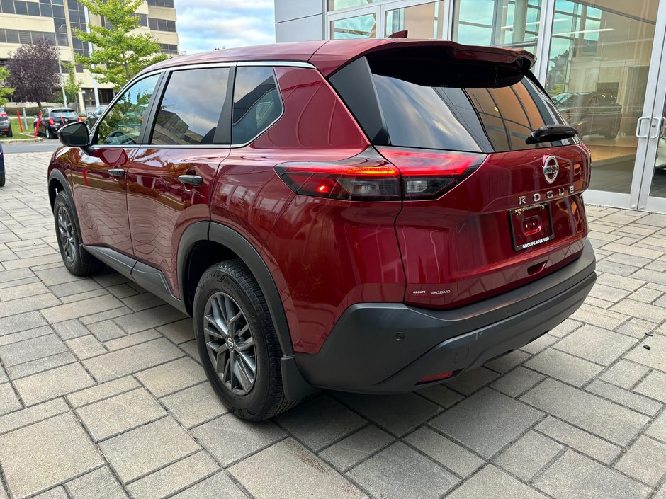 2021 Nissan Rogue S-1