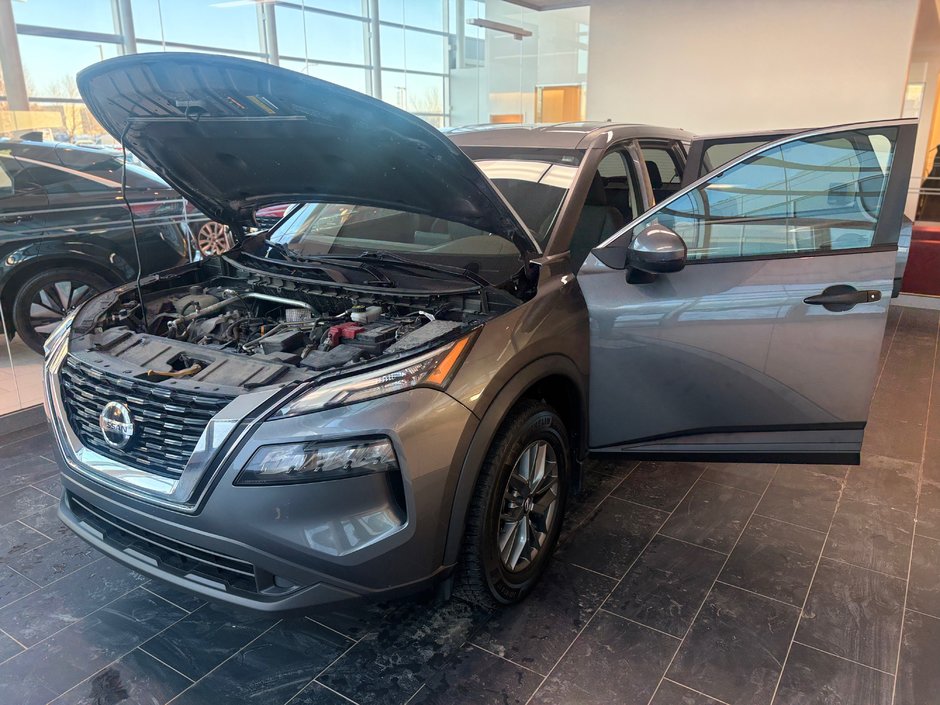 Nissan Rogue S AWD 2021-3