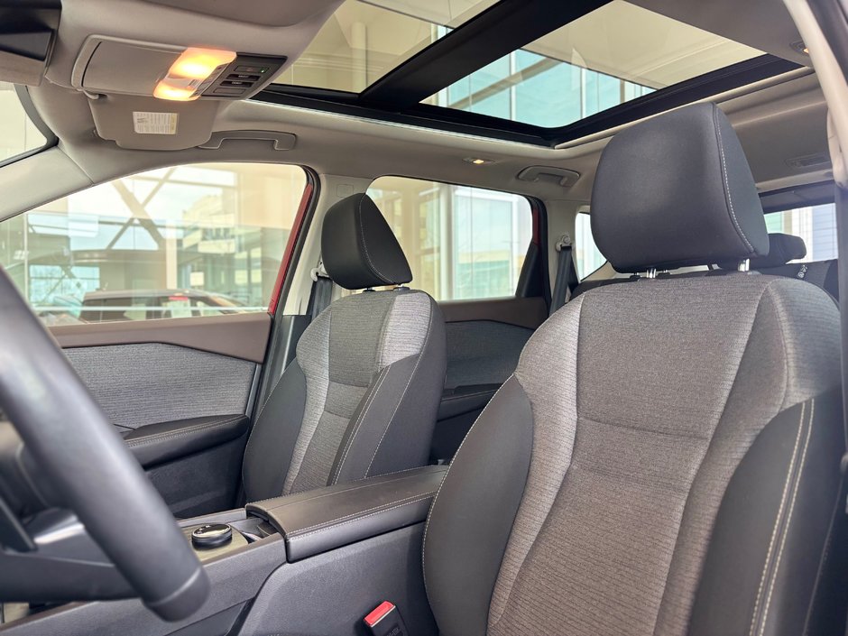 2021 Nissan Rogue SV AWD-10