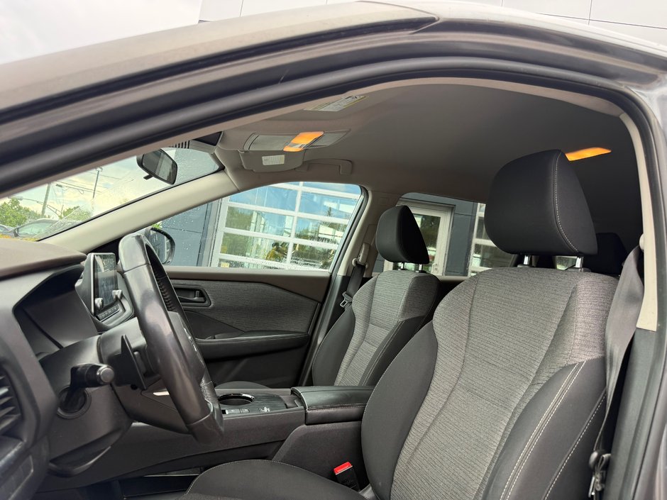 2021 Nissan Rogue S-9