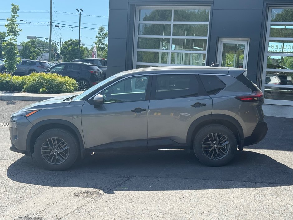 Nissan Rogue S 2021-7
