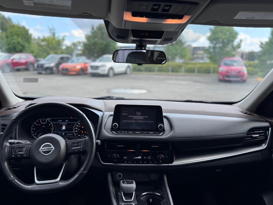 2021 Nissan Rogue SV PRIVILEGE AWD-10