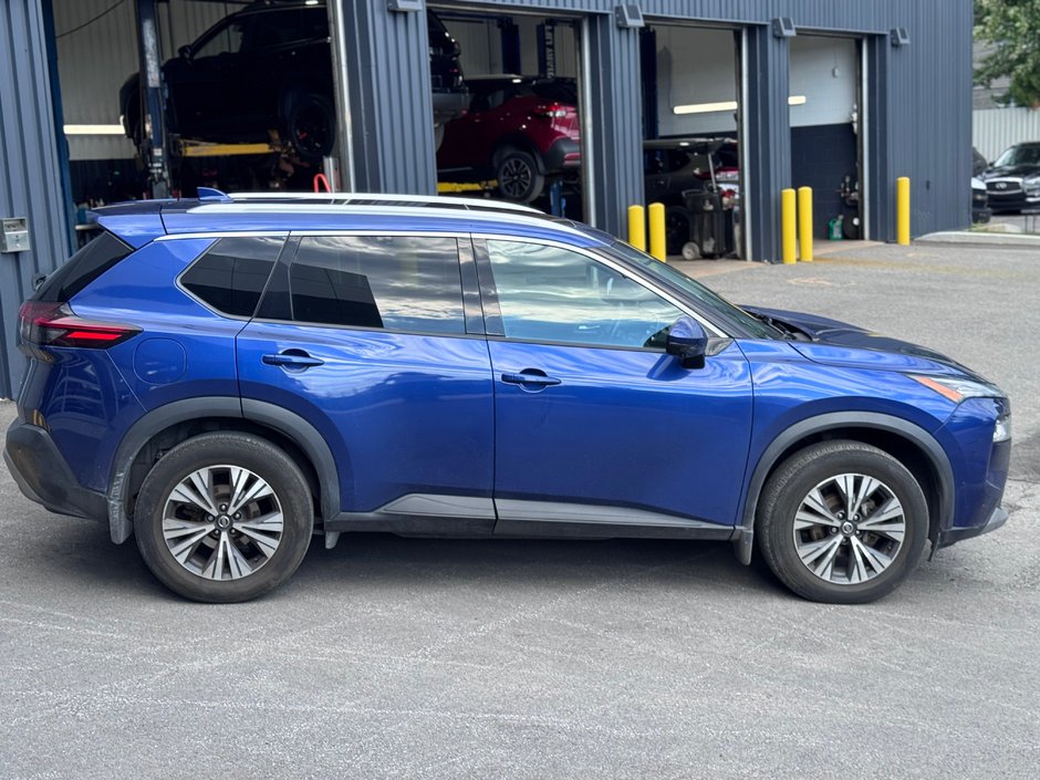 2021 Nissan Rogue SV PRIVILEGE AWD-3