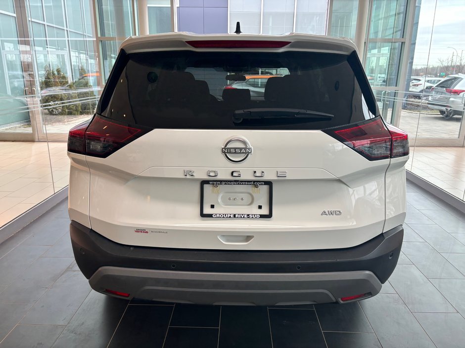 Nissan Rogue S AWD 2022-2