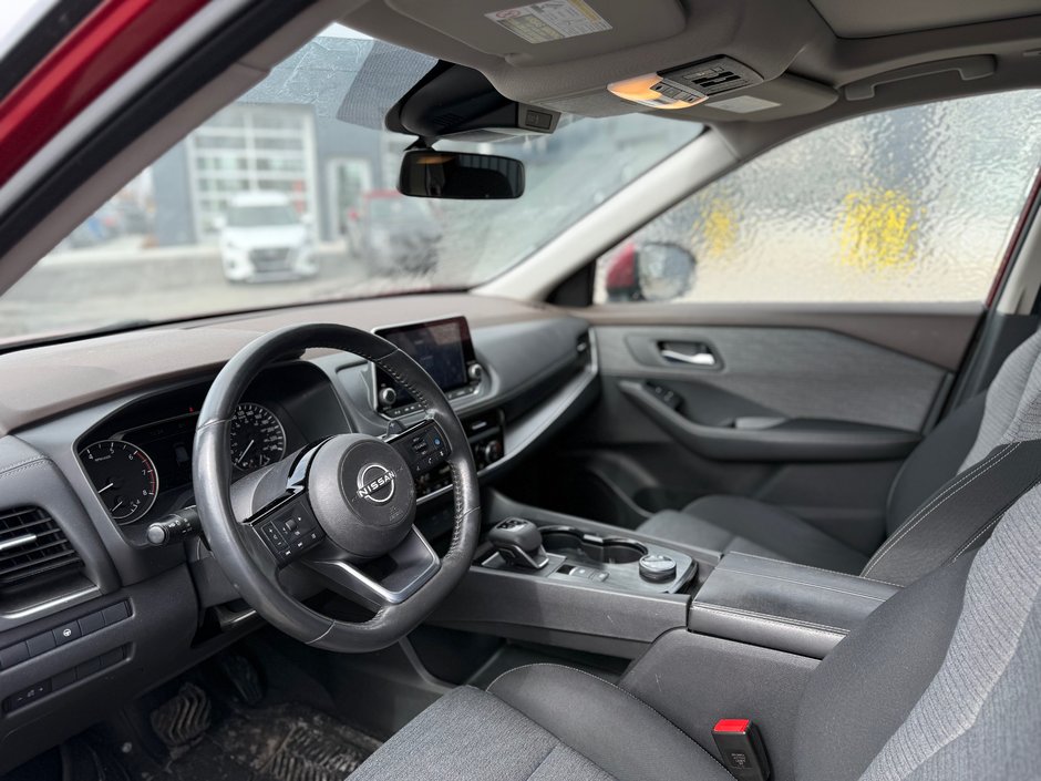 2022 Nissan Rogue SV AWD-15