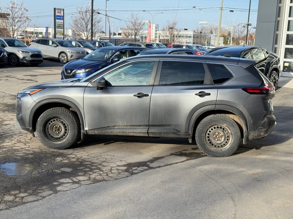 2022 Nissan Rogue S-6