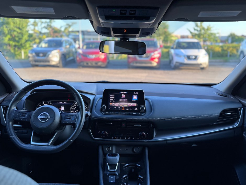 2022 Nissan Rogue SV AWD-8