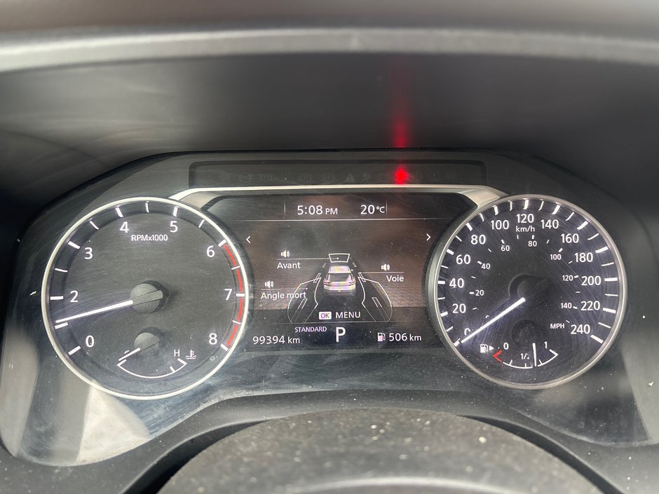 Nissan Rogue S TA 2023-3