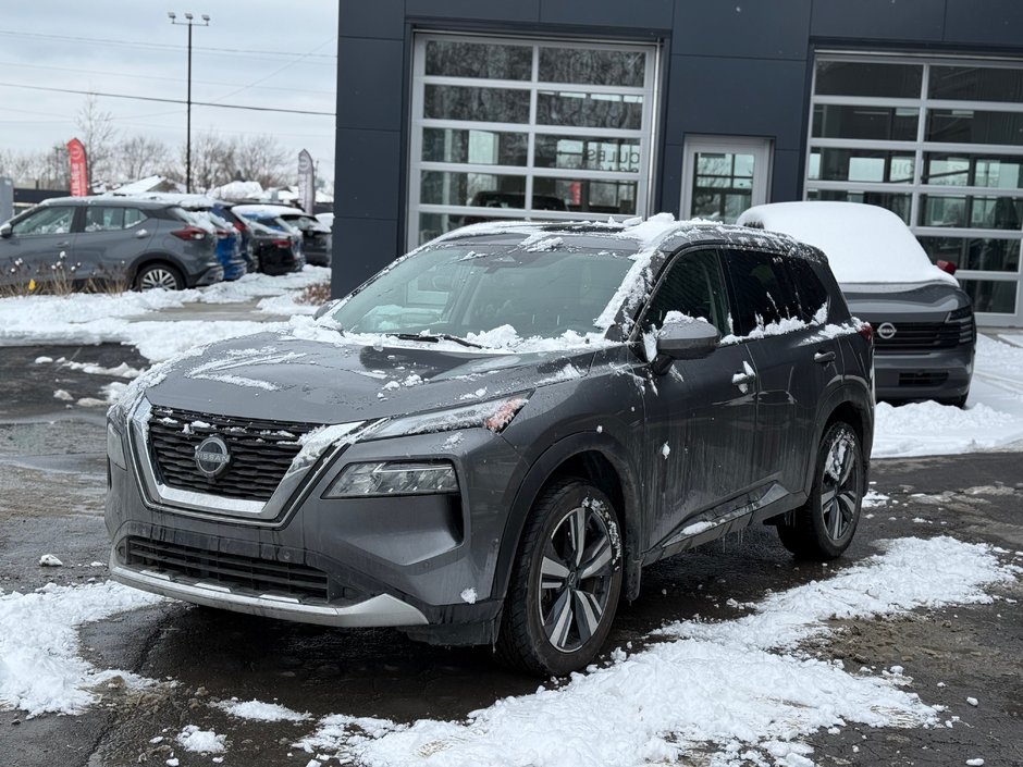 2023 Nissan Rogue Platinum-0