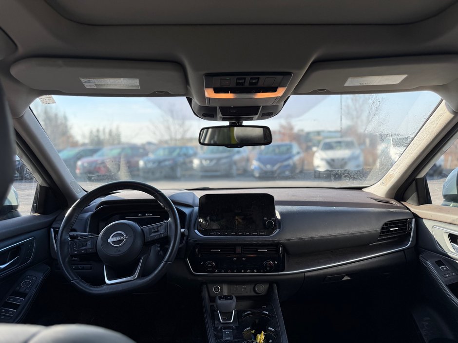 2023 Nissan Rogue Platinum AWD-9