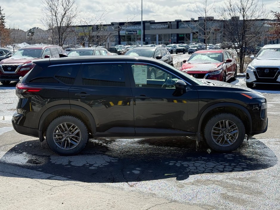 Nissan Rogue S AWD 2024-4