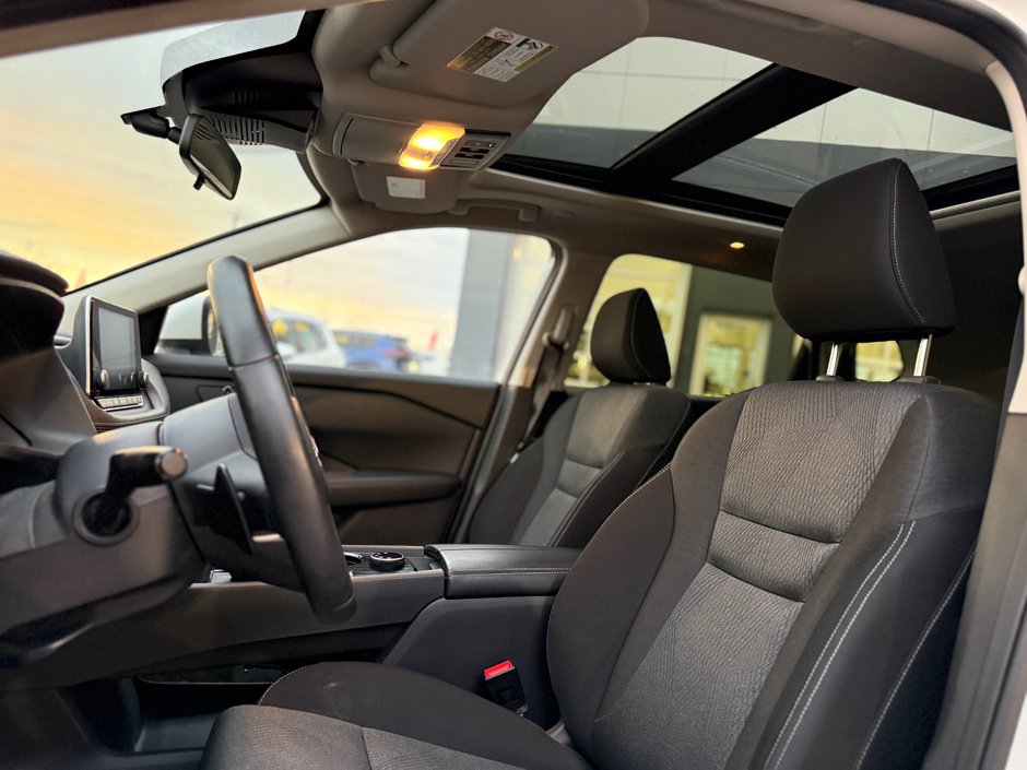 2024 Nissan Rogue SV AWD-9