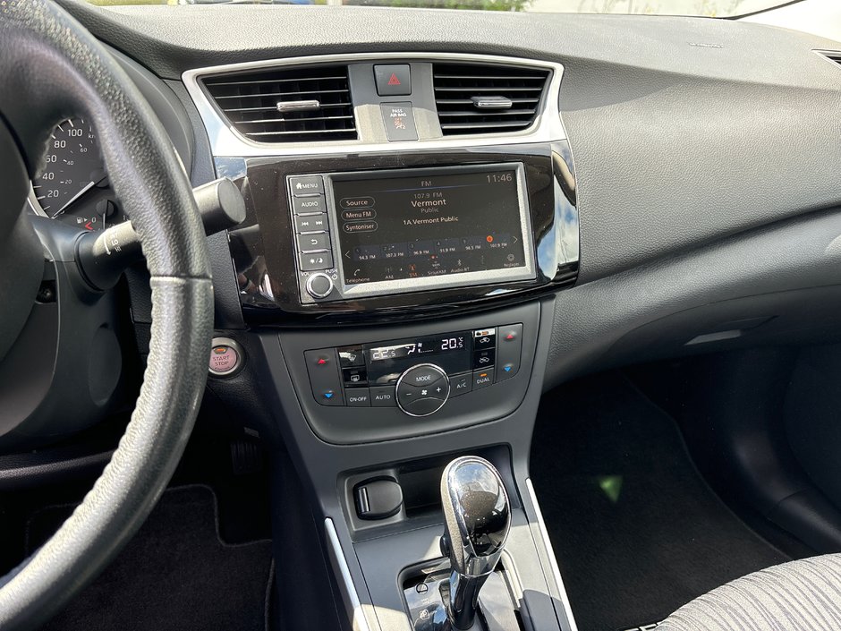 Nissan Sentra SV AUTOMATIQUE 2019-16