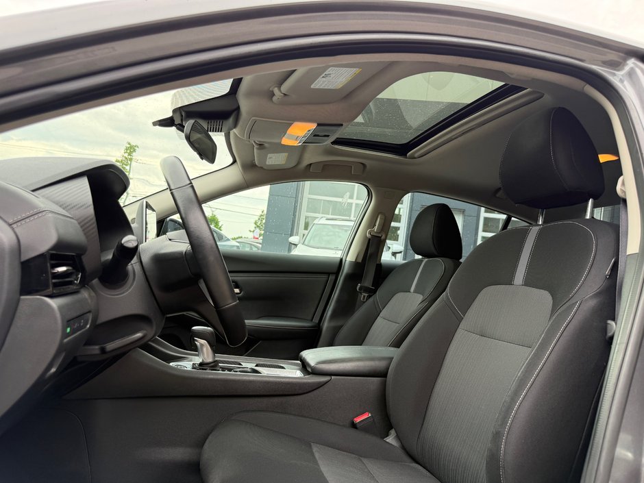 2022 Nissan Sentra SV-10