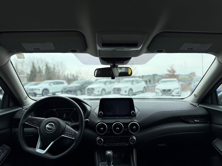 Nissan Sentra SV 2024-8