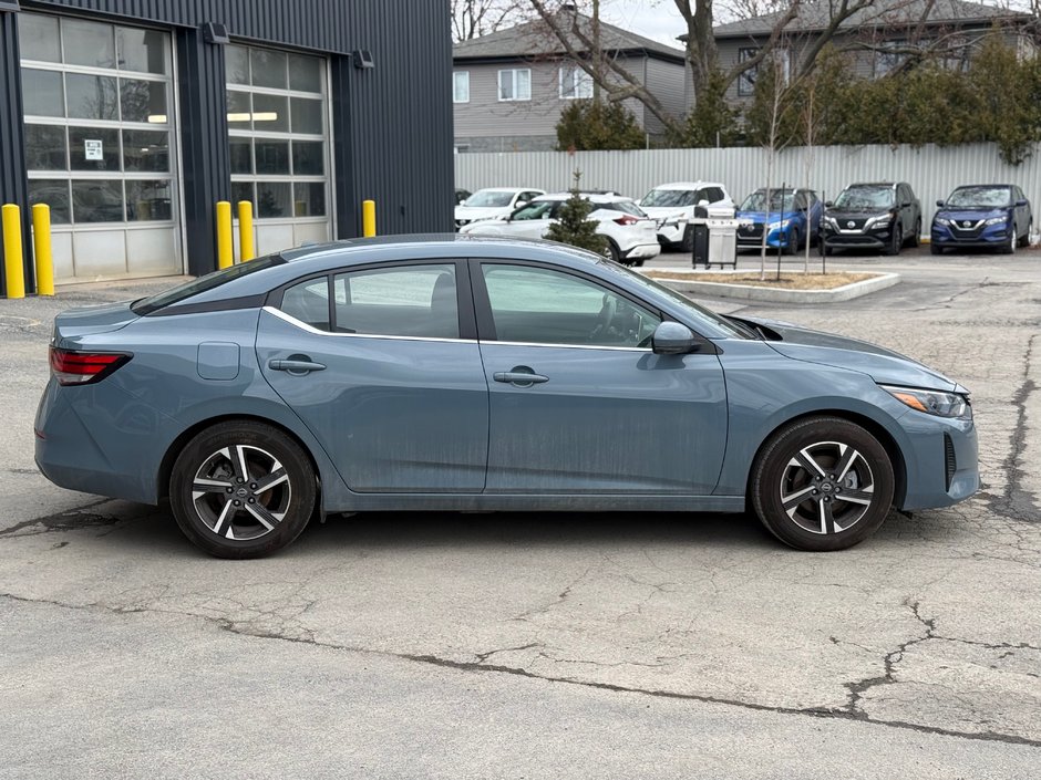 Nissan Sentra SV 2024-4