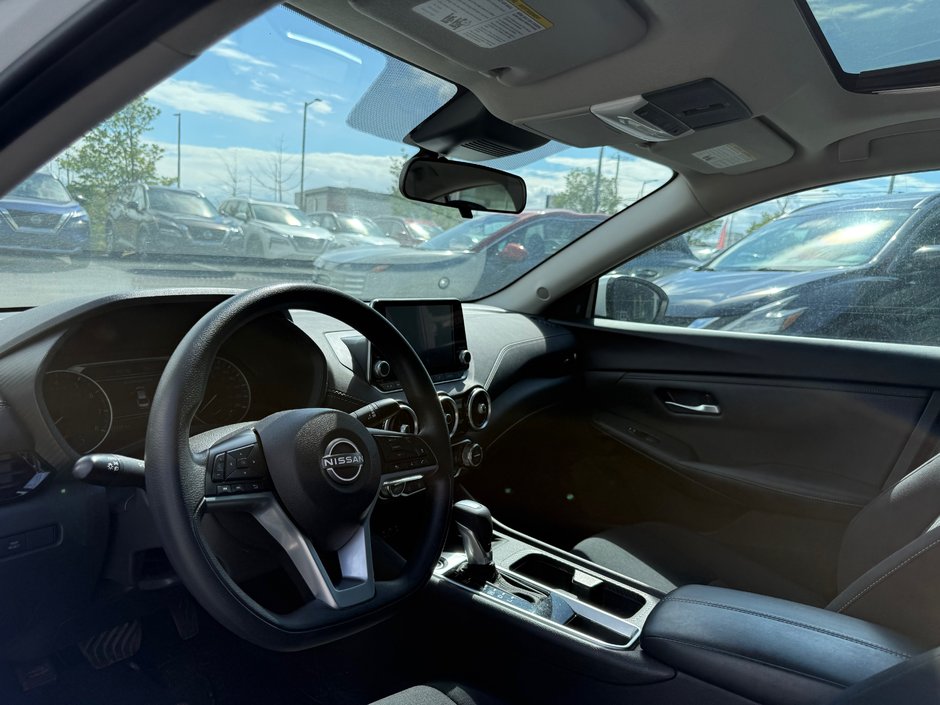Nissan Sentra SV 2024-8