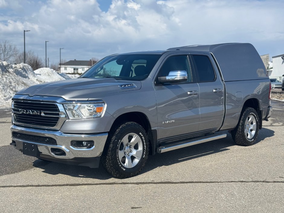 Ram 1500 BIGHORN QUAD CAB 4X4 // V6 // BOITE DE FIBRE 2021-0