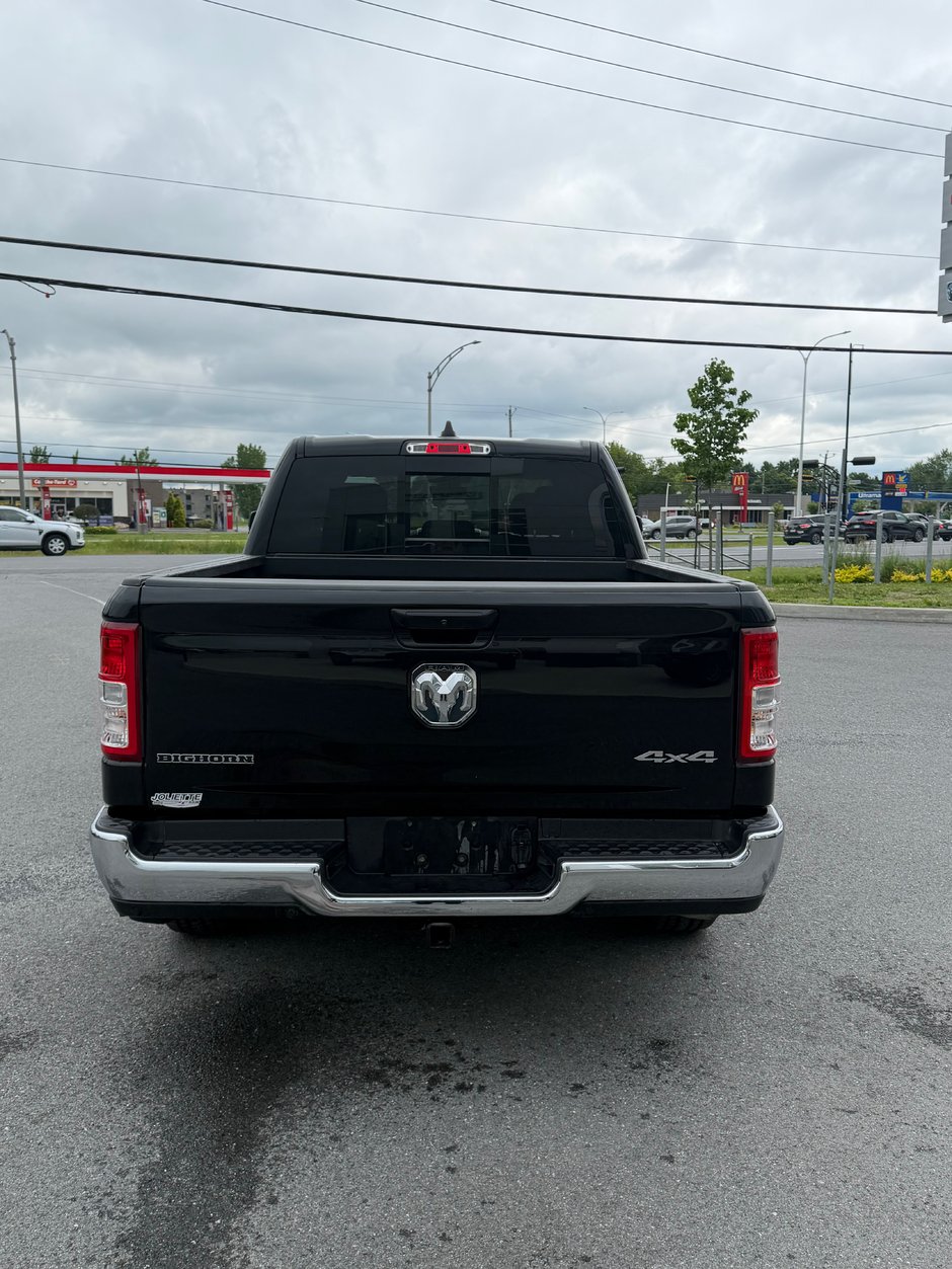 2022 Ram 1500 Big Horn-4