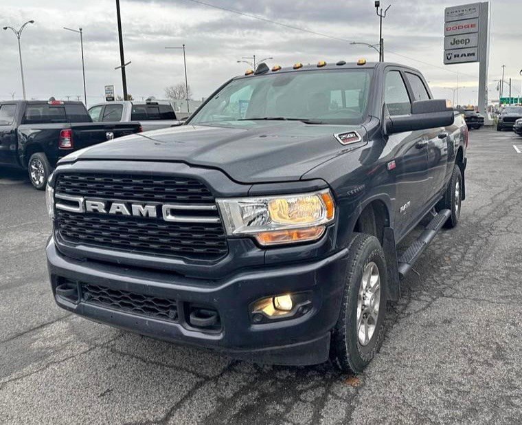 2022 Ram 2500 Big Horn Crewcab 6.4L V8 Sport-0