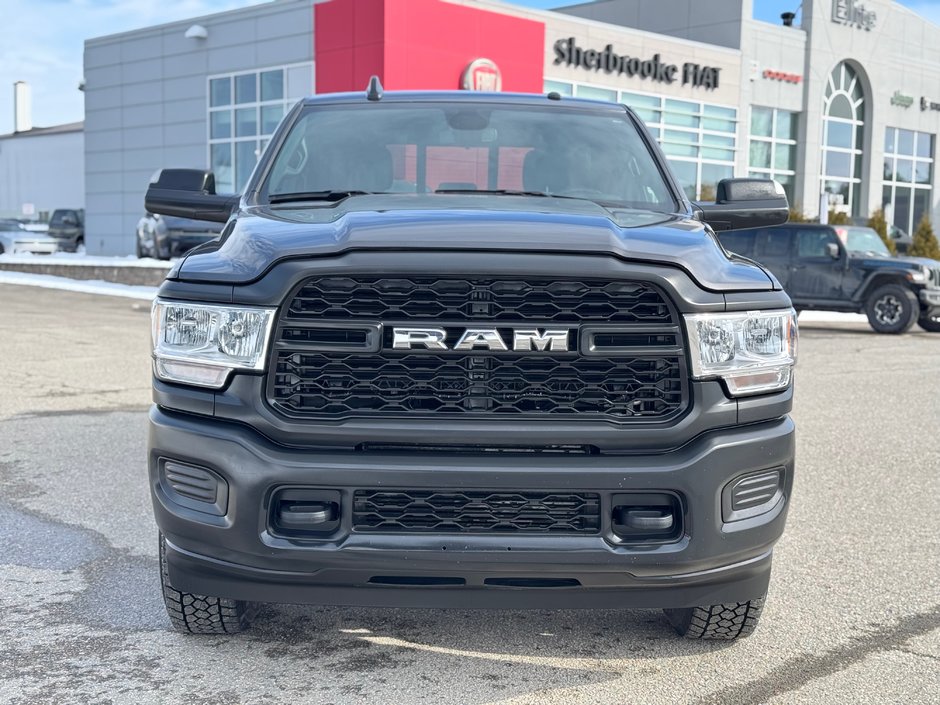 Ram 2500 TREADESMAN CREW CAB 4X4 // CUMMINS 2022-2