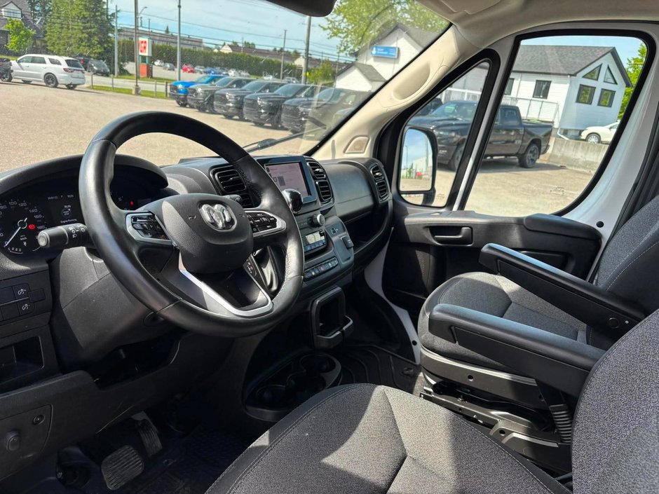 2024 Ram ProMaster Cargo Van TRADESMAN // 3500 // HIGH ROOF-7