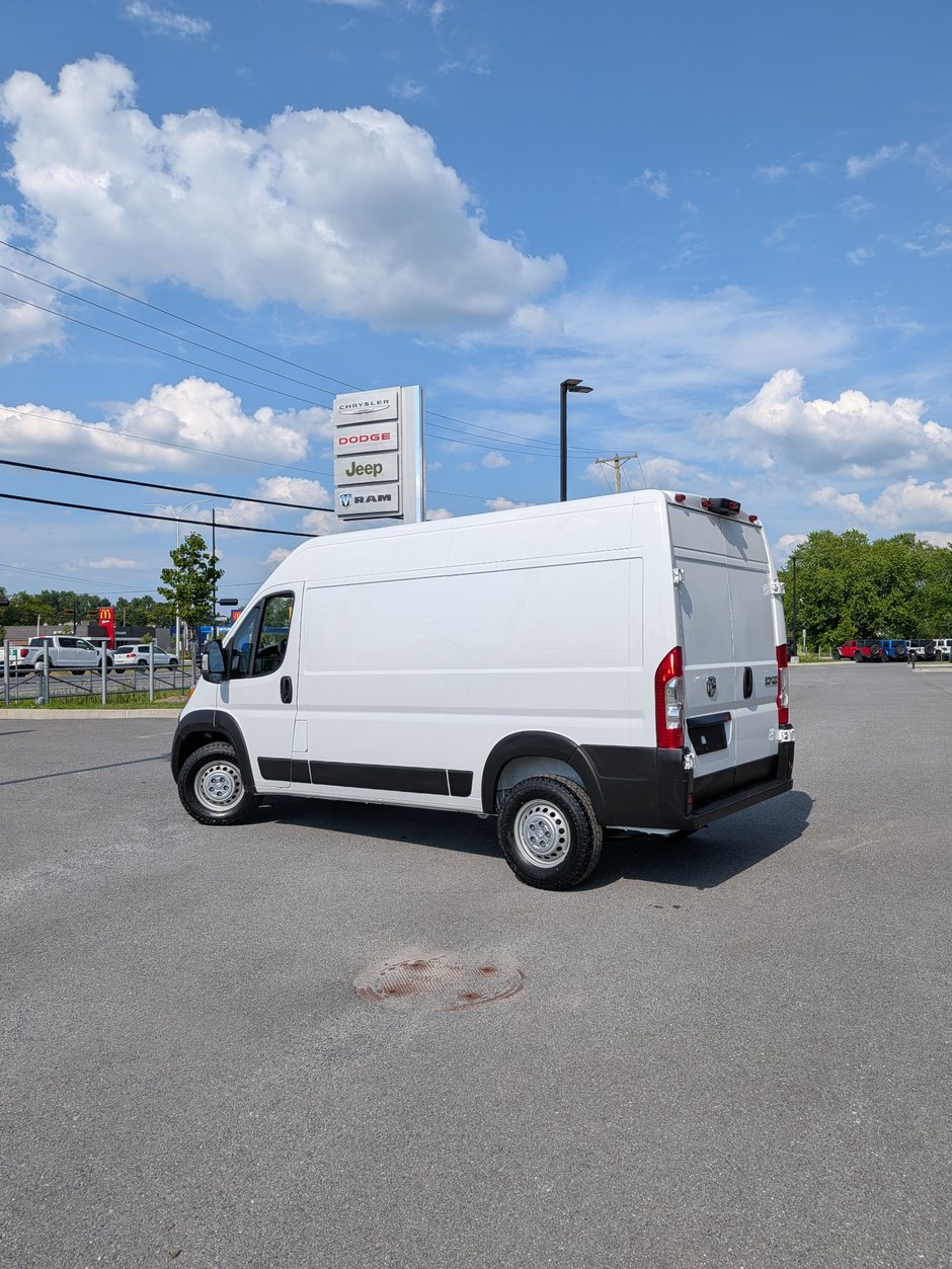 2025 Ram ProMaster Cargo Van Tradesman-1