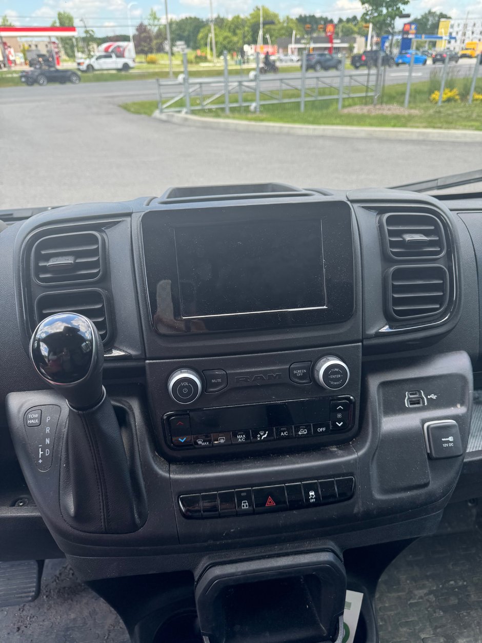 2025 Ram ProMaster Cargo Van Tradesman-8
