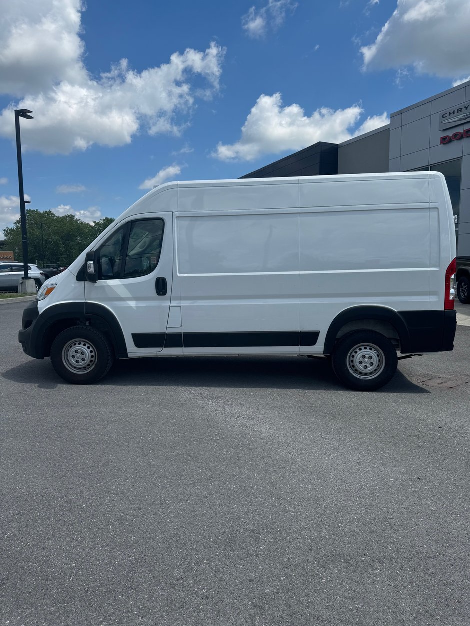 2025 Ram ProMaster Cargo Van Tradesman-2