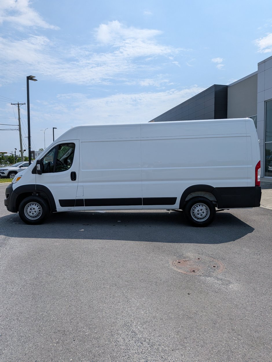 2025 Ram ProMaster Cargo Van Tradesman-4