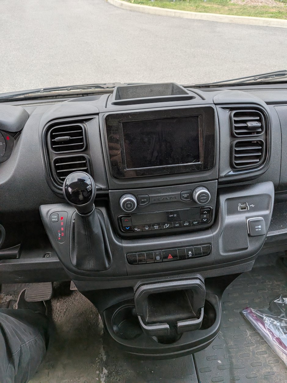 2025 Ram ProMaster Cargo Van Tradesman-10