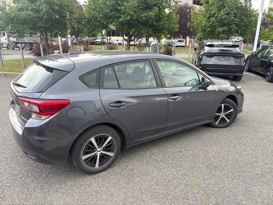 Subaru Impreza Touring 2022-1