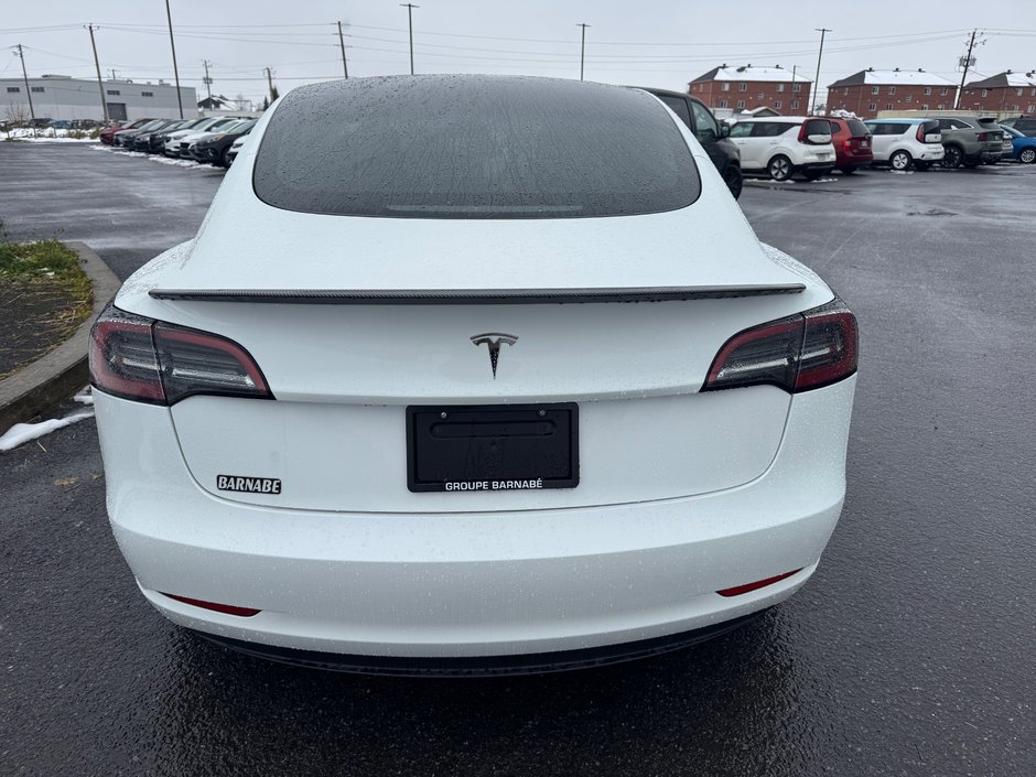 Tesla Model 3  2023-3
