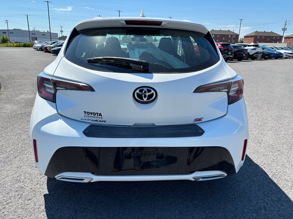 Toyota Corolla Hatchback SE 2019-3