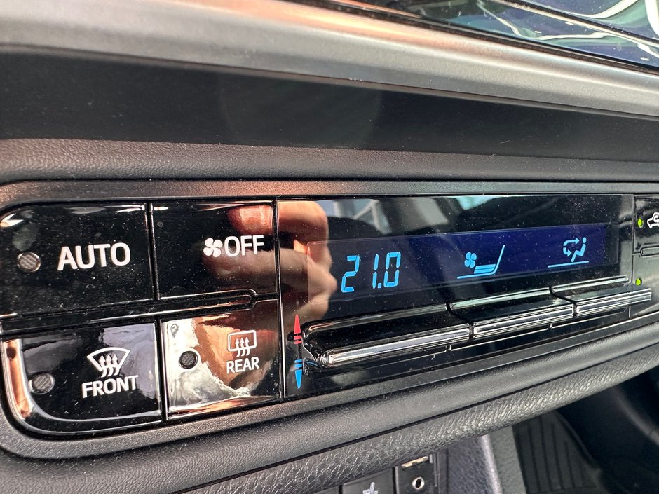 2019 Toyota Corolla LE-9