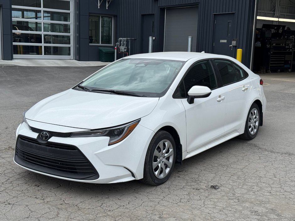 Toyota Corolla LE 2023-0